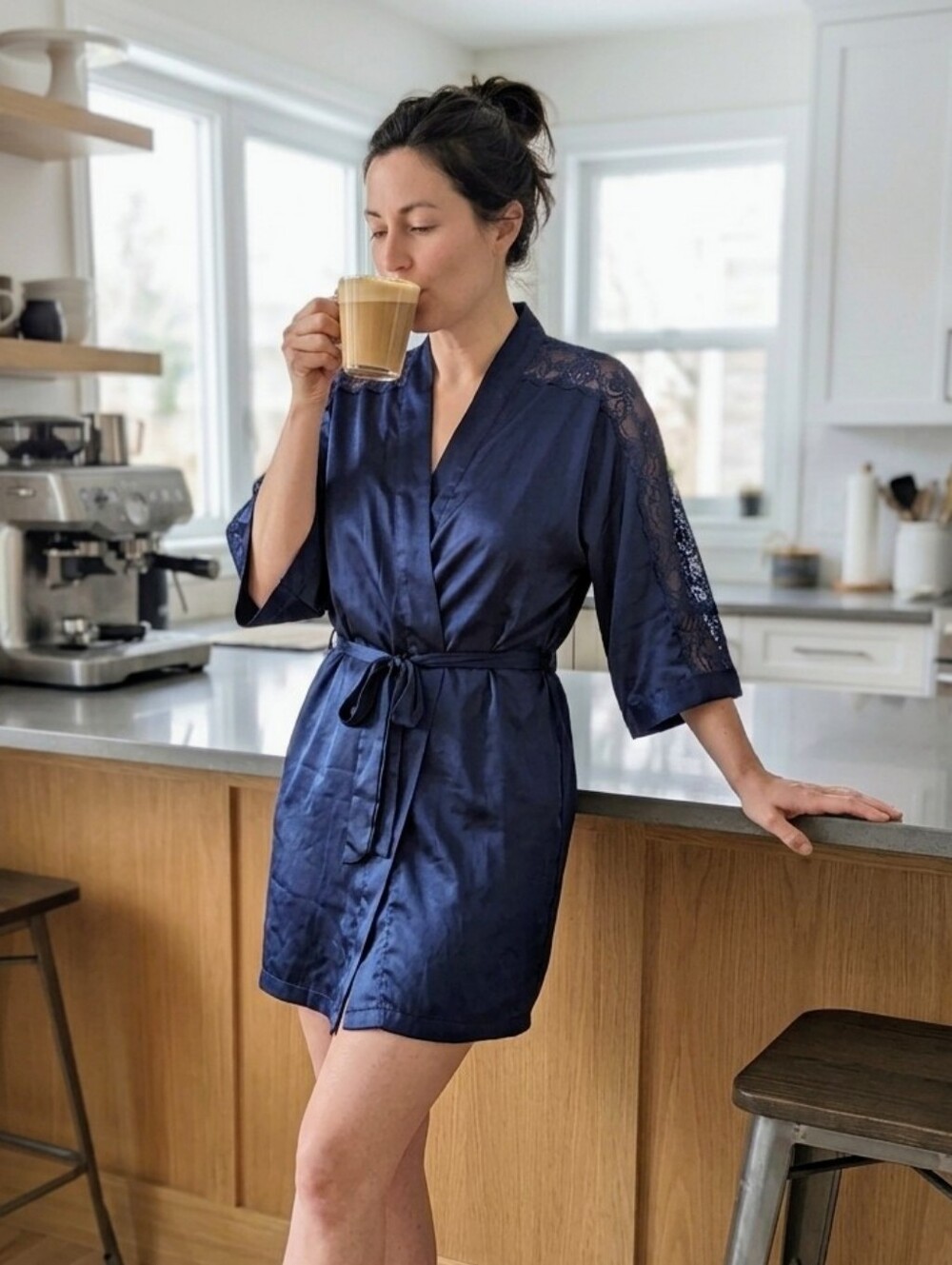 La Vie En Rose Navy Satin Lace-Trim Short Robe